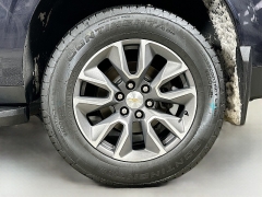 Used 2022  Chevrolet Suburban 4WD 4dr LT at Graham Auto Mall near Mansfield, OH