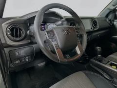 Used 2023  Toyota Tacoma 4WD TRD Sport Double Cab 5ft Bed V6 AT at Dutro Auto near Zanesville&comma; OH