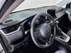Used 2024  Toyota RAV4 XLE AWD at Dutro Auto near Zanesville&comma; OH
