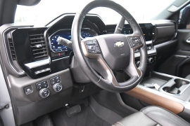 Used 2024  Chevrolet Silverado 2500HD 4WD Crew Cab 159" High Country Gas at Dutro Auto near Zanesville&comma; OH