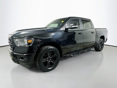 Used 2022  Ram 1500 4WD Big Horn Crew Cab 5'7" Box at Graham Auto Mall near Mansfield&comma; OH