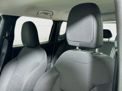 Used 2020  Jeep Renegade 4d SUV 4WD Latitude at Dutro Auto near Zanesville&comma; OH