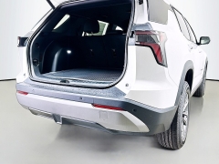 New 2027  Chevrolet Equinox FWD 4dr LT w&sol;1LT at Graham Auto Mall near Mansfield&comma; OH