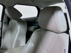 Used 2012  Ford Focus 4d Sedan SEL at Dutro Auto near Zanesville&comma; OH