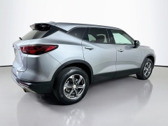Used 2025  Chevrolet Blazer FWD 4dr LT w&sol;2LT at Dutro Auto near Zanesville&comma; OH