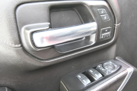 Used 2020  Chevrolet Silverado 2500 4WD Crew Cab LTZ Longbed Gas at Graham Auto Mall near Mansfield&comma; OH