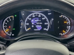 Used 2021  Jeep Grand Cherokee Laredo X 4x4 at Dutro Auto near Zanesville, OH