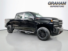 Used 2021  Chevrolet Silverado 1500 4WD Crew Cab 147" LT Trail Boss at Dutro Auto near Zanesville&comma; OH