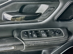 Used 2022  Ram 1500 4WD Limited Crew Cab 5'7" Box at Dutro Auto near Zanesville&comma; OH