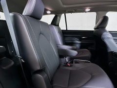 Used 2024  Toyota Grand Highlander Hybrid Limited AWD at Dutro Auto near Zanesville&comma; OH
