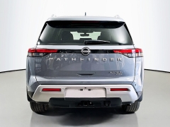 Used 2025  Nissan Pathfinder Platinum 4WD at Graham Auto Mall near Mansfield&comma; OH