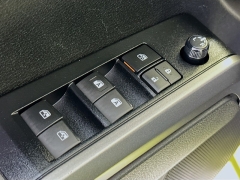 Used 2023  Toyota Tacoma 4WD TRD Off Road Double Cab 5ft Bed V6 AT at Graham Auto Mall near Mansfield&comma; OH