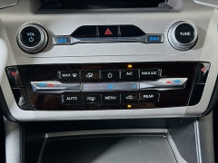 Used 2022  Ford Explorer XLT 4WD at Graham Auto Mall near Mansfield, OH