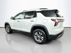 Used 2025  Chevrolet Equinox AWD 4dr LT w/2LT at Dutro Auto near Zanesville, OH