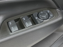 Used 2024  Chevrolet Equinox FWD 4dr LT w&sol;1LT at Graham Auto Mall near Mansfield&comma; OH