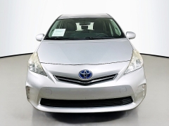 Used 2012  Toyota Prius v 5d Wagon Three at Dutro Auto near Zanesville&comma; OH