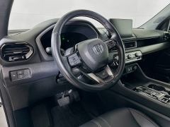 Used 2025  Honda Pilot TrailSport AWD at Dutro Auto near Zanesville&comma; OH