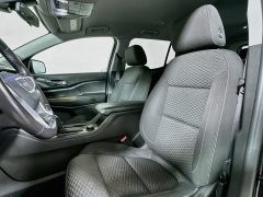 Used 2018  GMC Acadia 4d SUV AWD SLE-2 V6 at Graham Auto Mall near Mansfield&comma; OH