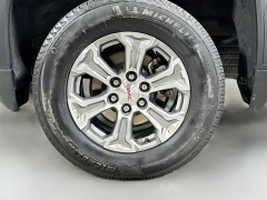 Used 2025  GMC Sierra 1500 4WD Crew Cab 147" SLT at Dutro Auto near Zanesville&comma; OH