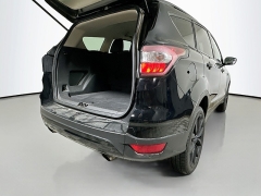 Used 2018  Ford Escape 4d SUV 4WD SE w&sol;SYNC3 at Dutro Auto near Zanesville&comma; OH