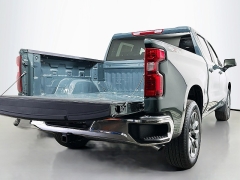 New 2026  Chevrolet Silverado 1500 4WD Crew Cab 147" LT w/2FL at Graham Auto Mall near Mansfield, OH