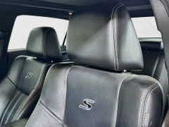 Used 2015  Chrysler 300 4d Sedan S V8 at Dutro Auto near Zanesville&comma; OH