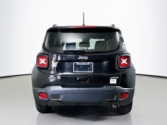 Used 2020  Jeep Renegade 4d SUV 4WD Latitude at Dutro Auto near Zanesville&comma; OH