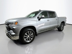 Used 2023  Chevrolet Silverado 1500 4WD Crew Cab 147" LT w&sol;2FL at Dutro Auto near Zanesville&comma; OH