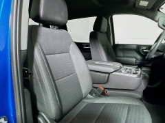 Used 2023  Chevrolet Silverado 1500 4WD Crew Cab 147" Custom at Dutro Auto near Zanesville&comma; OH