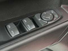 Used 2022  Chevrolet Silverado 1500 4WD Crew Cab 147" Custom at Graham Auto Mall near Mansfield&comma; OH