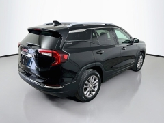 Used 2024  GMC Terrain AWD 4dr SLT at Graham Auto Mall near Mansfield&comma; OH