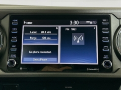 Used 2020  Toyota Tacoma 4WD Double Cab TRD Sport Auto at Dutro Auto near Zanesville&comma; OH