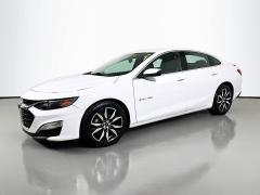 Used 2024  Chevrolet Malibu 4dr Sdn RS at Dutro Auto near Zanesville&comma; OH