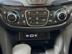 Used 2024 Chevrolet Equinox AWD 4dr Premier at Dutro Auto near Zanesville, OH