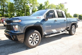 New 2026  Chevrolet Silverado 2500HD 4WD Crew Cab 159" Custom Gas at Graham Auto Mall near Mansfield&comma; OH