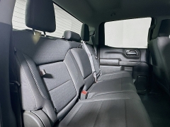 Used 2022  Chevrolet Silverado 1500 4WD Crew Cab 147" Custom Trail Boss at Graham Auto Mall near Mansfield&comma; OH