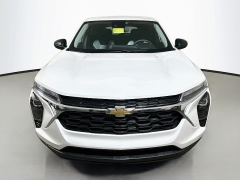 New 2026  Chevrolet Trax FWD 4dr LS at Dutro Auto near Zanesville&comma; OH