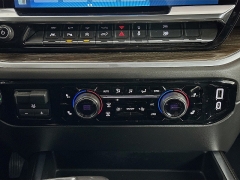 Used 2022  Chevrolet Silverado 1500 4WD Crew Cab 147" RST at Dutro Auto near Zanesville&comma; OH