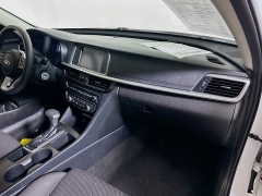 Used 2019  Kia Optima 4d Sedan LX at Graham Auto Mall near Mansfield&comma; OH