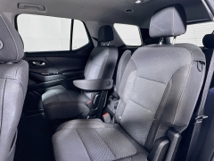 Used 2019  Chevrolet Traverse 4d SUV AWD LT Cloth w&sol;1LT at Dutro Auto near Zanesville&comma; OH
