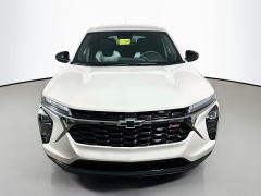 New 2026  Chevrolet Trax FWD 4dr 1RS at Dutro Auto near Zanesville&comma; OH