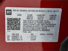 New 2026  Chevrolet Equinox AWD 4dr LT w&sol;2LT at Dutro Auto near Zanesville&comma; OH