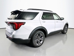 New 2026  Ford Explorer Active w&sol;200A Pkg 4WD at Dutro Auto near Zanesville&comma; OH