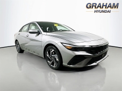 Used 2025  Hyundai Elantra SEL Convenience IVT at Graham Auto Mall near Mansfield&comma; OH