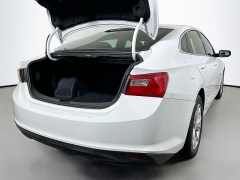 Used 2023  Chevrolet Malibu 4dr Sdn 1LT at Dutro Auto near Zanesville&comma; OH