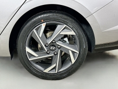 Used 2025  Hyundai Elantra SEL Convenience IVT at Graham Auto Mall near Mansfield&comma; OH