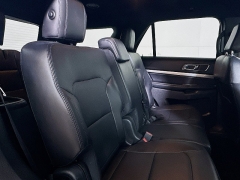 Used 2018  Ford Explorer 4d SUV 4WD XLT Ecoboost w&sol;Comfort Pkg at Dutro Auto near Zanesville&comma; OH