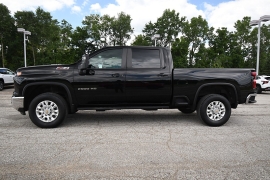 Used 2024  Chevrolet Silverado 2500HD 4WD Crew Cab 172" LT Gas at Graham Auto Mall near Mansfield&comma; OH