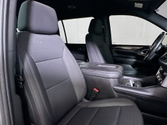 Used 2022  GMC Yukon XL 4WD 4dr SLE at Dutro Auto near Zanesville&comma; OH