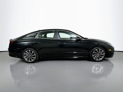 Used 2021  Hyundai Sonata Limited 1.6T at Graham Auto Mall near Mansfield, OH